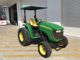 John Deere 4720 2WD Tractor - picture0' - Click to enlarge