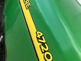John Deere 4720 2WD Tractor - picture1' - Click to enlarge