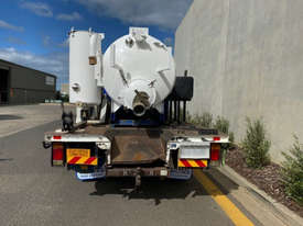 Isuzu FRR500 Vacuum Tanker Truck - picture1' - Click to enlarge