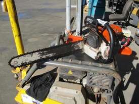 Stihl MS381 Chainsaw - picture2' - Click to enlarge