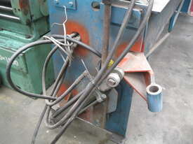 Australian Made 2450mm x 2mm Hydraulic Panbrake - picture1' - Click to enlarge