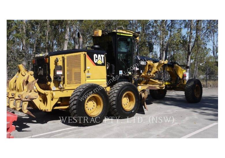 caption CATERPILLAR 140M Motor Graders