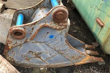 Hydraulic Quick Hitch for 20-25 Tonne Excavator