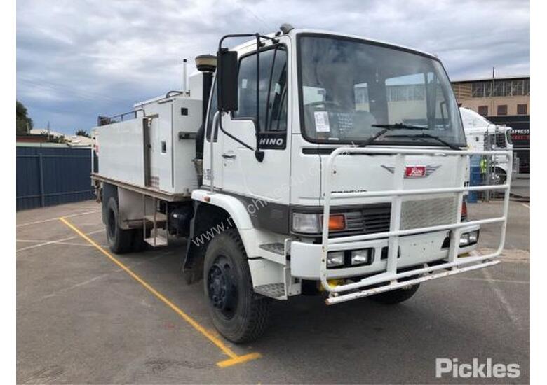 Used Hino 1993 Hino Osprey Gt Fire Trucks In Listed On Machines4u