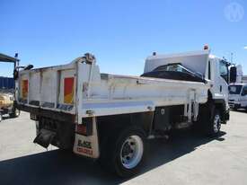 Isuzu FTR900 - picture1' - Click to enlarge