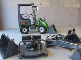 Everun EREL04 battery electric Articulated loader(price is for machine with GP bucket only ) - picture0' - Click to enlarge