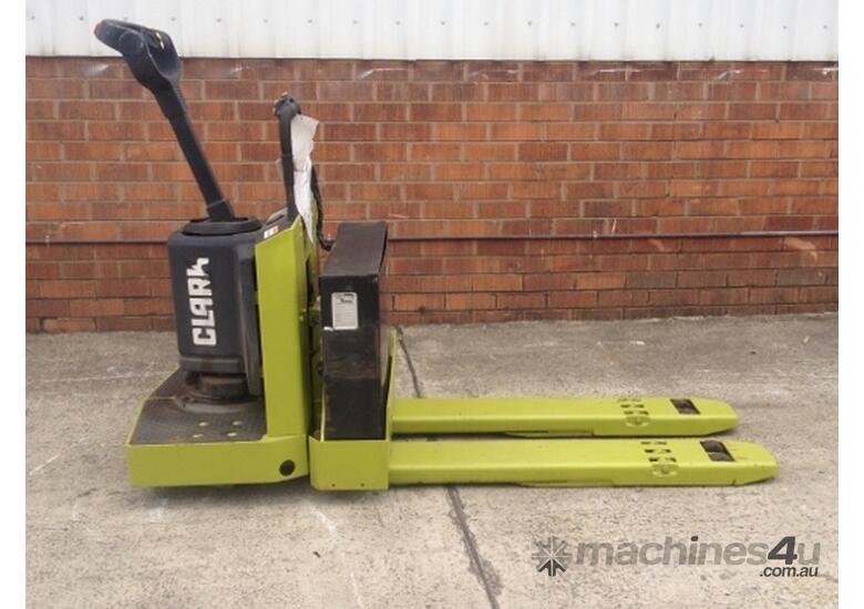 Hire clark 2 2t Electric CLARK Pallet Truck Powered Pallet Trucks in