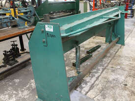 Hyclass Manual 2.4m Treadle Guillotine - Stock #3630 - picture1' - Click to enlarge