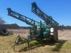 GoldAcres 33m boom sprayer suit New Holland T7070  - picture0' - Click to enlarge