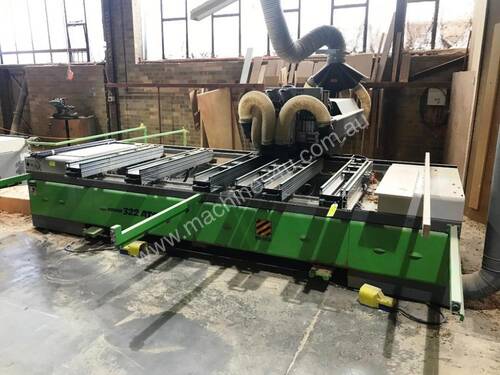 1994 BIESSE ROVER 322 FLAT BED ROUTER WITH CNI NC481 CONTROLLER . TOOLING AND ACCESSORIES. SERIAL 94