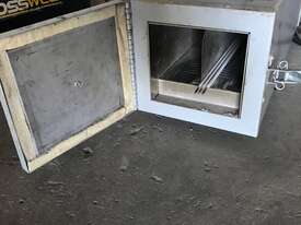 electrode ovens - picture0' - Click to enlarge