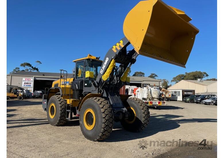 caption Wheel Loader 18T: XC958 with 3.1m Dumping Height