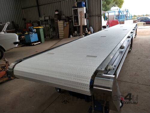 Fruit and vegetable conveyor inspection material handling custom made in Australia