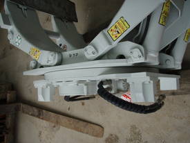 CL6 Cascade Paper Roll Clamp  - picture0' - Click to enlarge