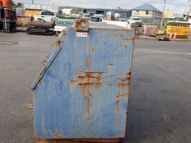 3 X METAL STORAGE BOXES - picture0' - Click to enlarge