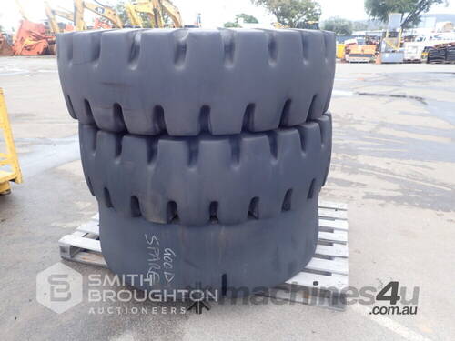 3 X CONTINENTAL CONTI TERMINAL 18.00-25 FORKLIFT TYRES