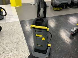 Karcher BR 30/4 C Scrubber Dryer - picture0' - Click to enlarge