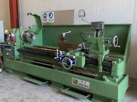 Taiwanese Centre Lathe, Ø560x2000mm Turning Capacity, Ø104mm Bore - picture0' - Click to enlarge