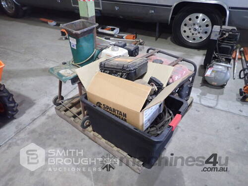 1 X HONDA PETROL GENERATOR, 1 X HONDA GX27 PETROL ENGINE, 1 X BOX OF TWO WAY RADIOS, 1 X BOX OF BELT