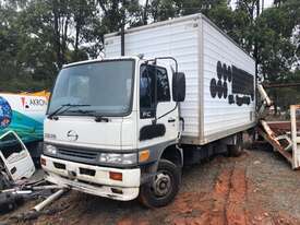 2002 HINO FC3J WRECKING STOCK #2080 - picture0' - Click to enlarge