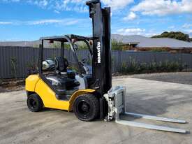 Komatsu 3T Forklift with 360 Degree Rotating Clamp - picture0' - Click to enlarge