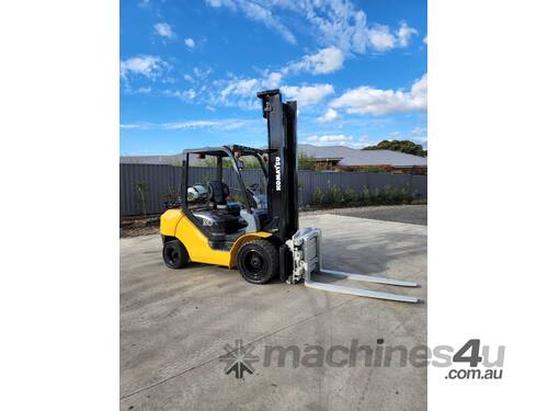 Komatsu 3T Forklift with 360 Degree Rotating Clamp