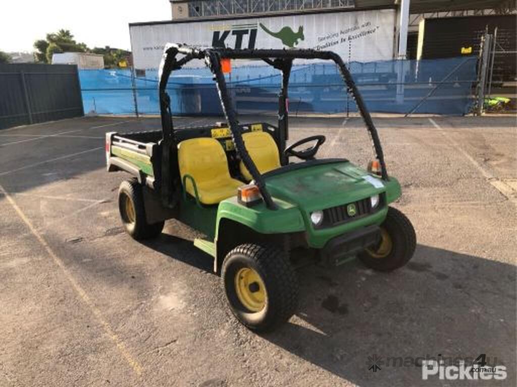 Used John Deere 2014 John Deere TE 4X2 Gator Tray Truck in , - Listed ...