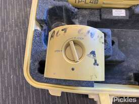 Topcon TP-L4B Pipe Laser - picture1' - Click to enlarge