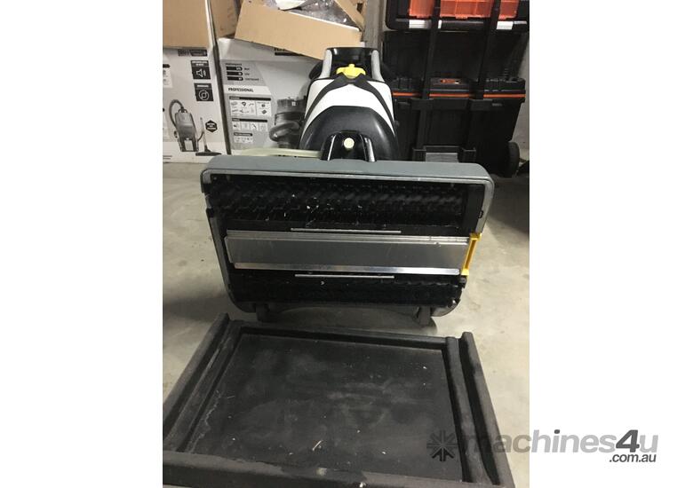 Used 2019 karcher Ex Demo Karcher Carpet Cleaner BRS 43 500 C Carpet
