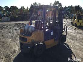 1999 Komatsu FG25T-12 - picture2' - Click to enlarge