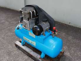 Air Compressor - picture0' - Click to enlarge