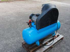 Air Compressor - picture2' - Click to enlarge