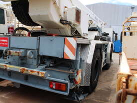 TADANO FAUN 4X4 CRANE ATF 30-2L - picture2' - Click to enlarge