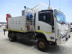 Isuzu NPS300 - picture0' - Click to enlarge