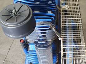 Pilot K30 Piston Air Compressor with matching Air Dryer - picture1' - Click to enlarge