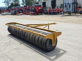 2023 FARMTECH TYRE ROLLER (3.0M) - picture2' - Click to enlarge