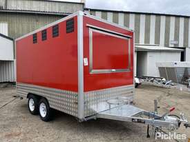 Green Pty Ltd Food Trailer - picture2' - Click to enlarge