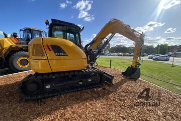 Excavator 8.7T - Short Tail Swing + Range of Attachments