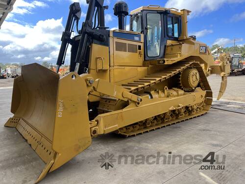 Caterpillar D8 R Dozer 