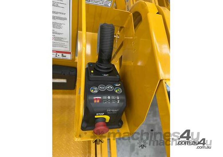 XCMG 19ft Scissor Lift and Trailer Package - Compact design fits through narrow aisles and doorways!