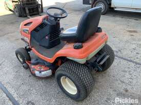 Kubota T2080 Ride On Mower - picture0' - Click to enlarge