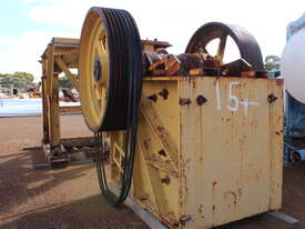 MAXIM JST600 JAW CRUSHER WITH STAND - picture1' - Click to enlarge