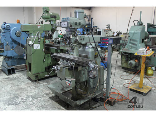 King Rich V2000 Turret Milling Machine