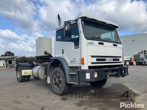 2004 Iveco ACCO 2350G Dual Control Cab Chassis