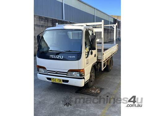 White Isuzu NKR 200 Table Top