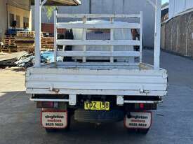 White Isuzu NKR 200 Table Top - picture0' - Click to enlarge