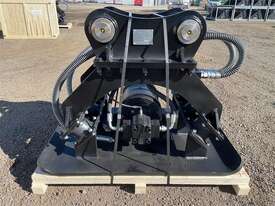 HYDRAULIC PLATE COMPACTOR EXCAVATOR ATTACHMENT (UN - picture3' - Click to enlarge