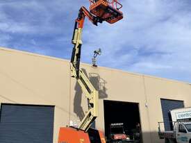 JLG articulating boom lift  - picture1' - Click to enlarge