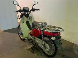 Honda Supercub - picture2' - Click to enlarge