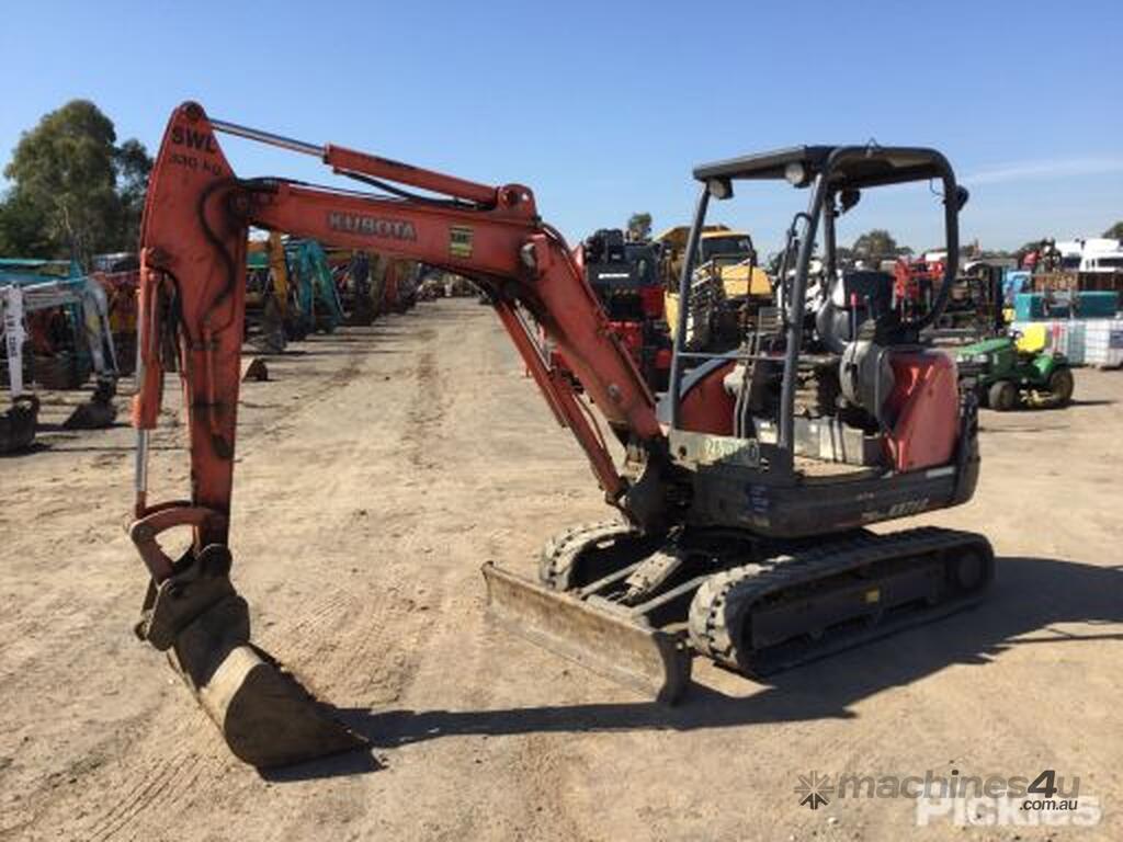 Used 2013 Kubota 2013 Kubota KX713 Super Series Excavator Rubber